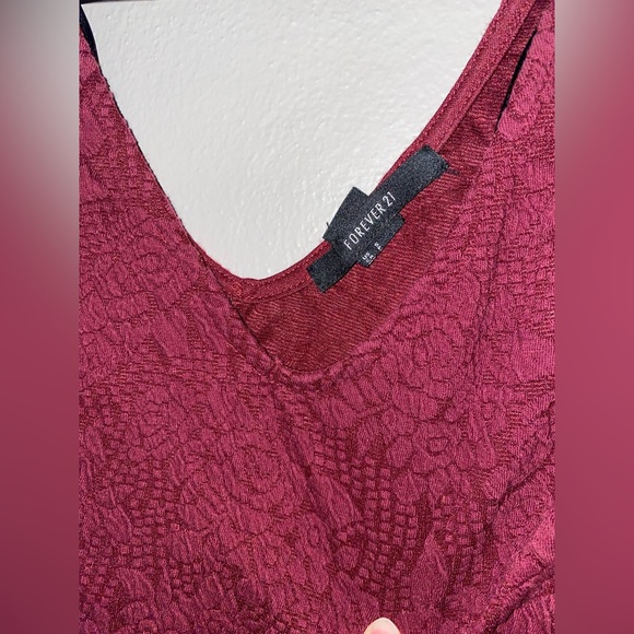 Forever 21 Burgundy Long Sleeve Deep V-Neck Crop Top - Picture 3 of 5